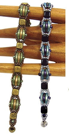 10-23-26 Crescent Link Bracelet Using Deborah Roberti's pattern to create this stacked bracelet. Sara 11-1:00pm
