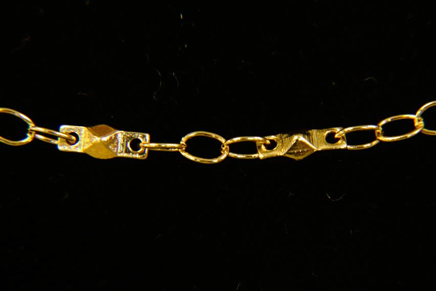 CH-CC-CH-826G 6.5x2.5mm Angled Pyramid Link