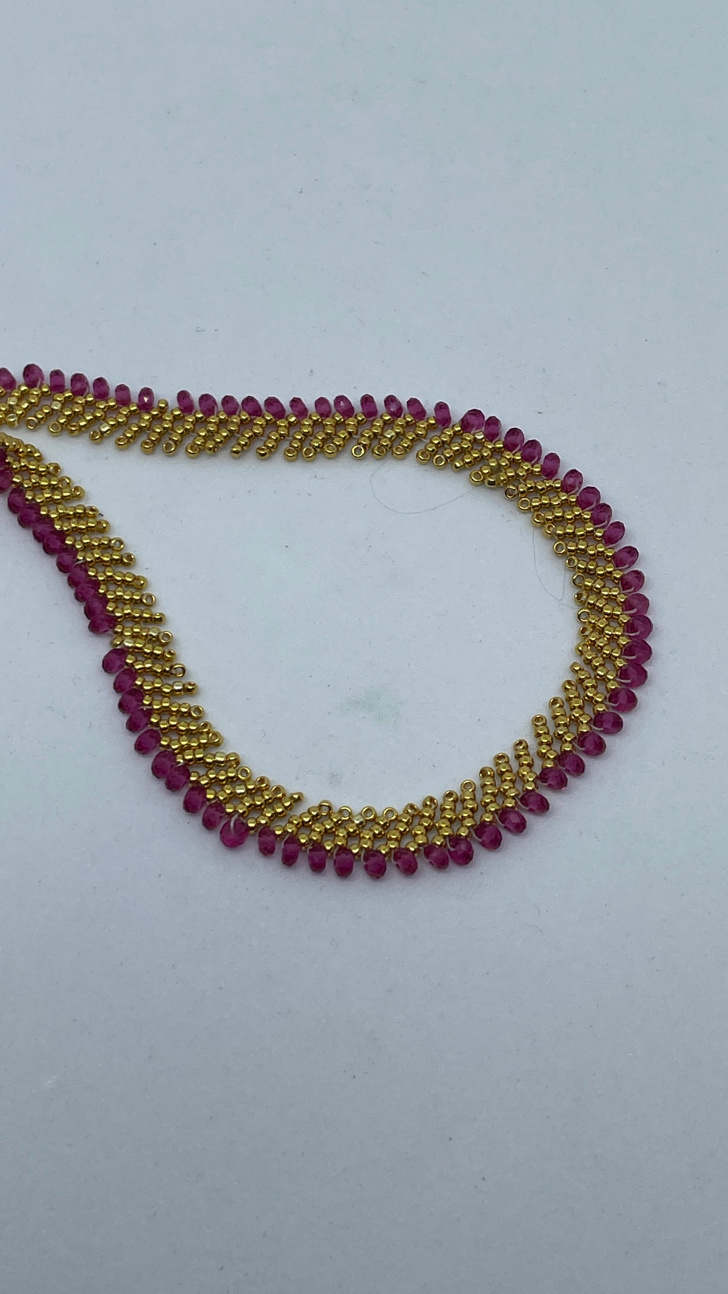 08-23-26 Veronica's V A statement neckpiece done with a twist on St. Petersburg stitch. Linda 10:30-1:30pm