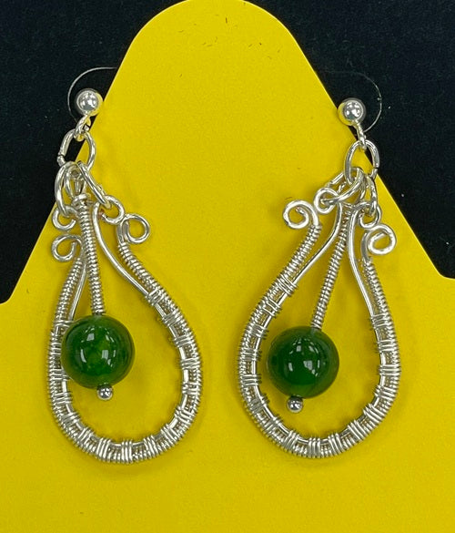 09-26-26 Wire Weave Earrings Use your beads and wire wrapping some fancy earrings. Donna 1:00-3:00pm