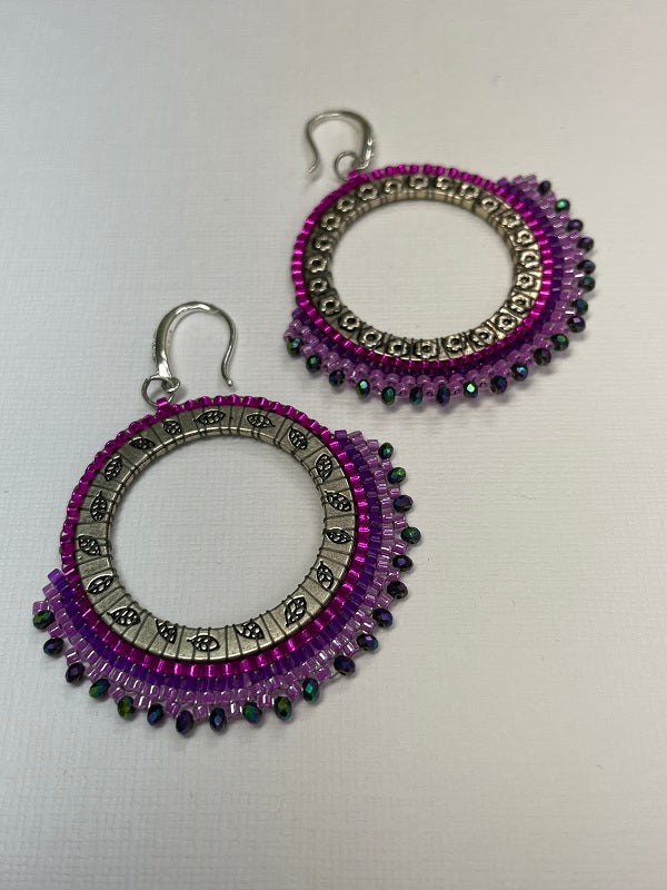 10-07-23 Hoop Earrings Choose your color and Dana will supply the hoop for these delicate earrings. Dana 10-1pm