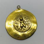 N193-B  Bronze India 39.8x36.1 mm