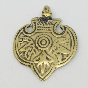 N195-B  Bronze India 30.3x26.1 mm