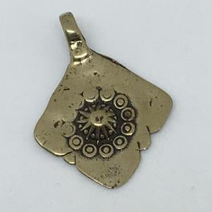 P13-W  White Bronze Pakistan 29.2x21.1 mm