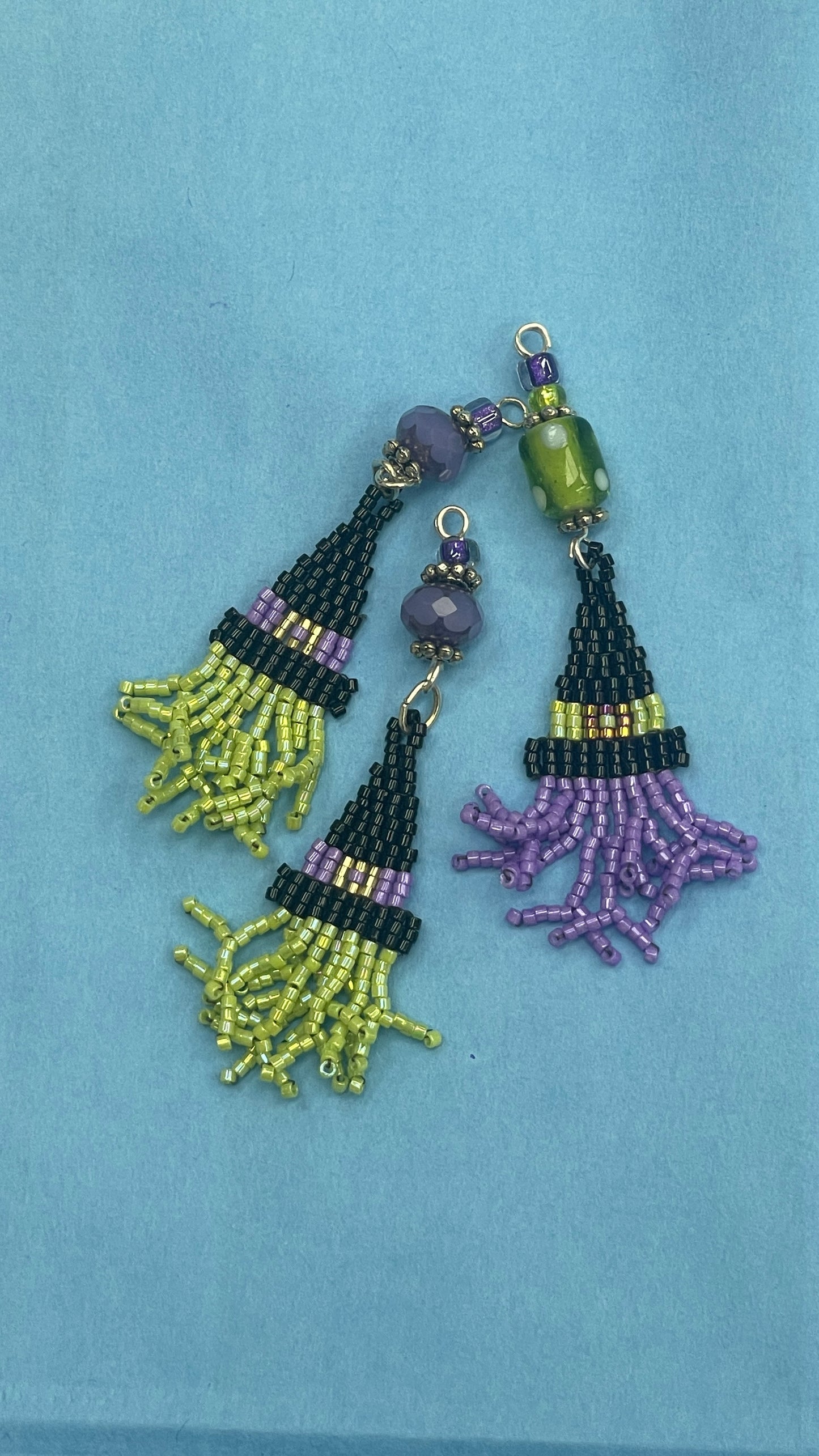 10-04-26 Witches Hat Earrings Stitch up a cute pair of witch's hats for Halloween Donna 10:30-12:30pm