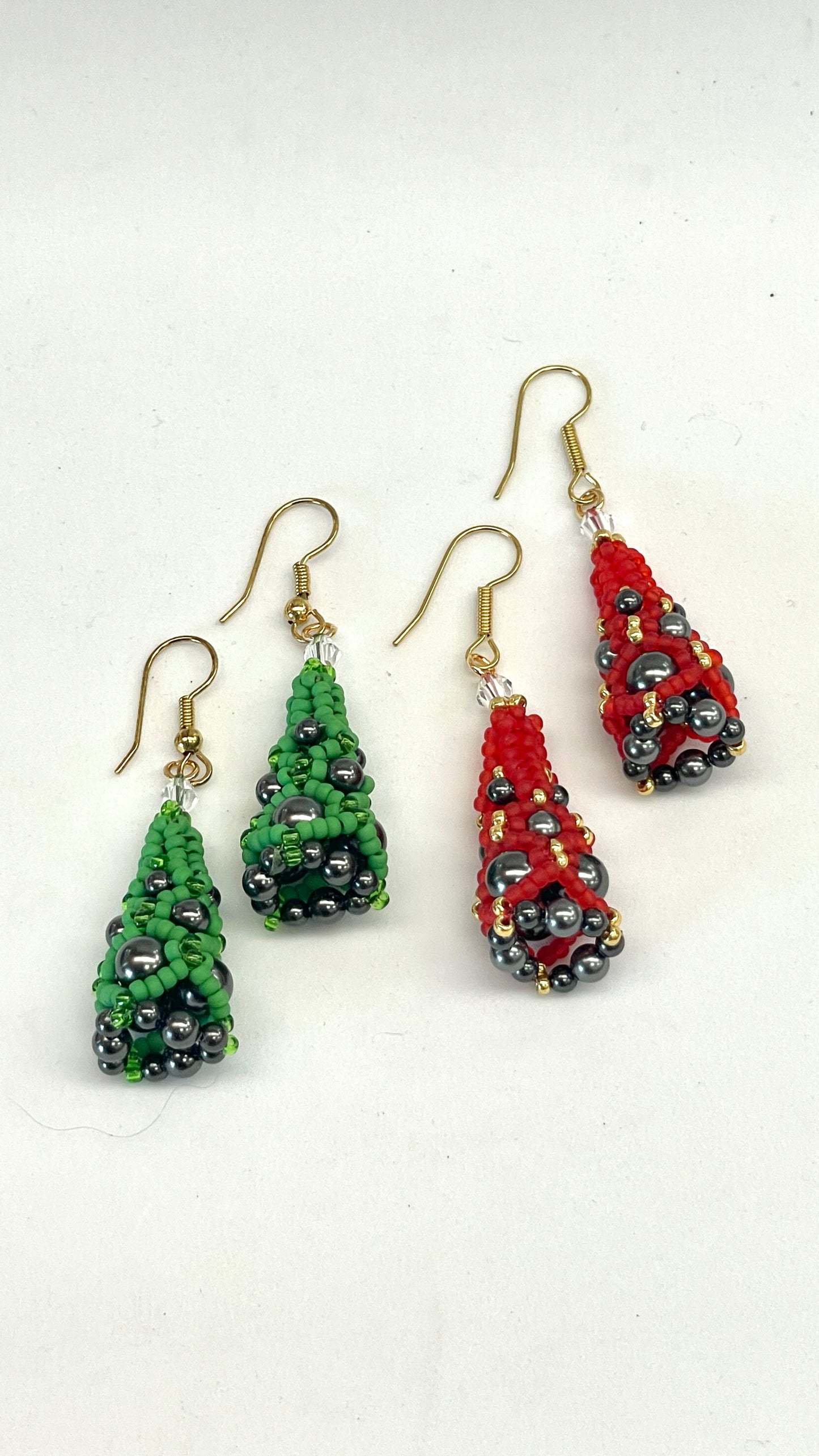 07-26-26 Beaded Earrings Christy's beaded earring design. Christy 11:00-1:00pm