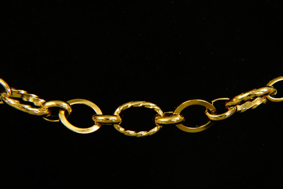 CH-CC-CH-860G 11x7.5mm Textured/Plain Link