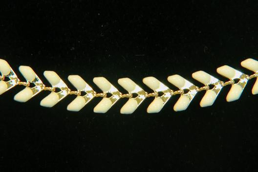CH-CC-CH-898GW Epoxy Chevron Gold/White