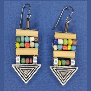 05-17-26 Mykonos Arrowhead Earrings Trade beads and bamboo beads worked with an arrowhead finding. Barbara 1:00-3:30pm