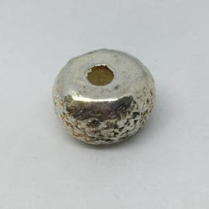CA-MC-BL-S Medium Lumpy Round 20mm Silver