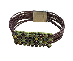 10-15-23 Dakota Bracelet Right Angle Weave, Peyote and Leather work up this classic bracelet. Geri 1-3pm