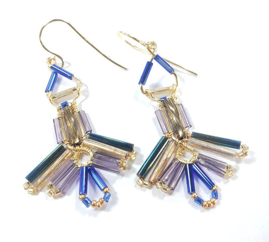 02-03-24 Fan-Shaped Deco-Style Earrings Create Art Deco effect earrings using bugle beads, seed beads and wire. Melody 2-4pm