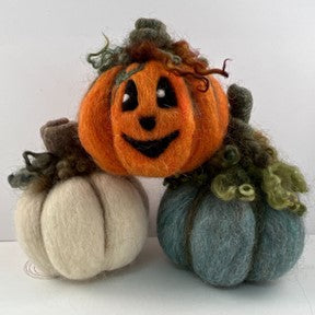 09-09-23 Pumpkins Two Learn how to make these fun felted Pumpkins in the adult beginner class. Marsha 1-3pm