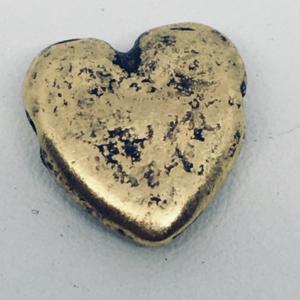 CA-MM-X0028-AG Heart Bead Antique Gold